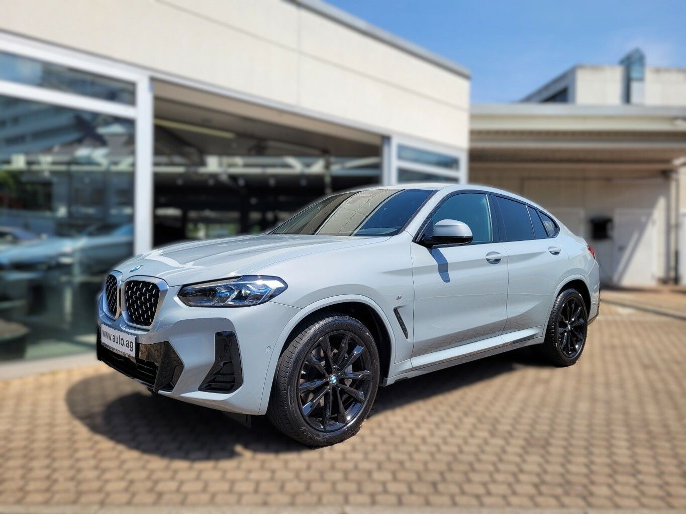 BMW X4 xDrive 30 d M Sport*AHK*Laser*HUD*Standheizun 2024