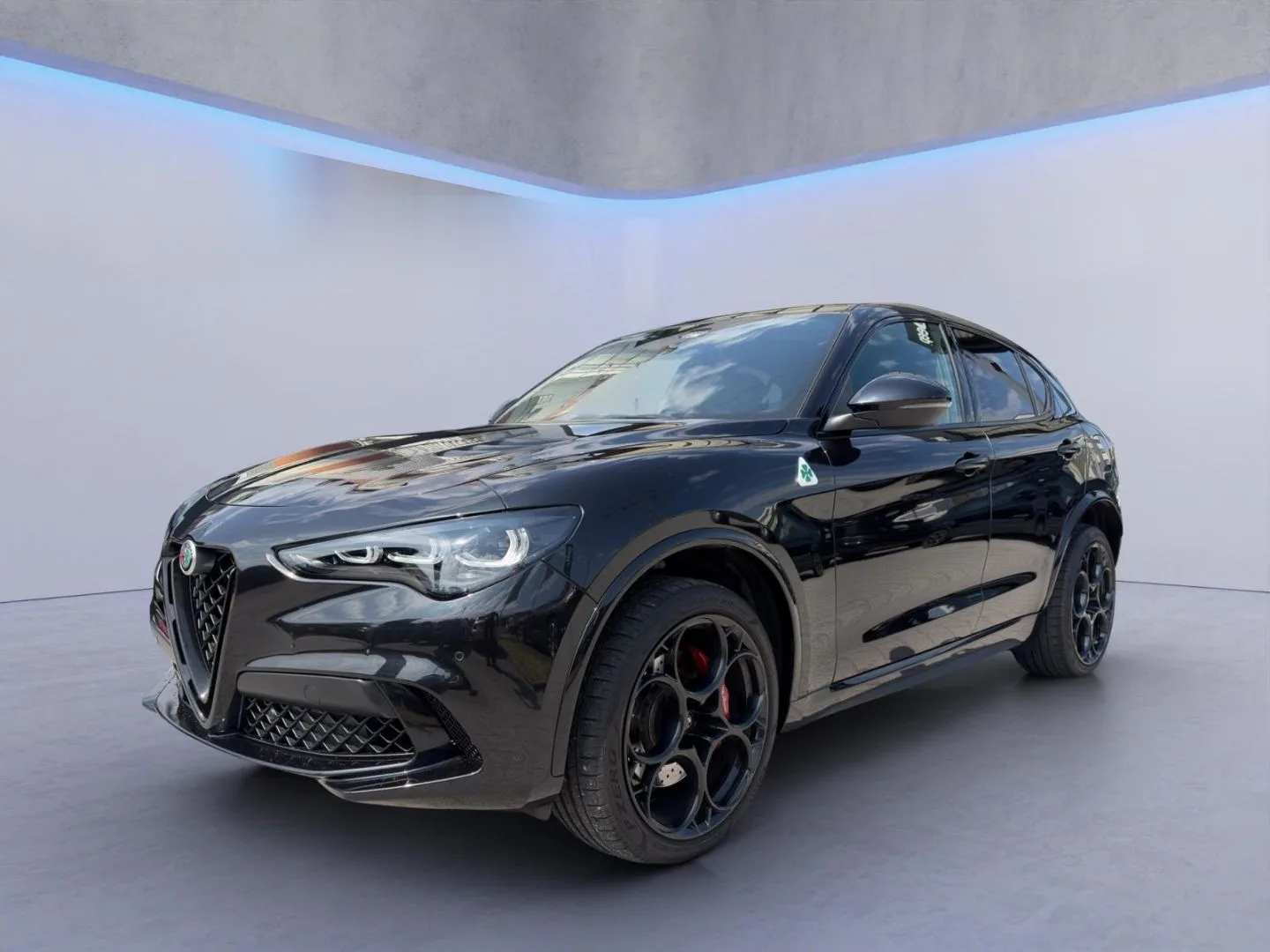 Alfa Romeo Stelvio Quadrifoglio MY24 AKRAPOVIC 2.9 V6 Bi-Tu 2025