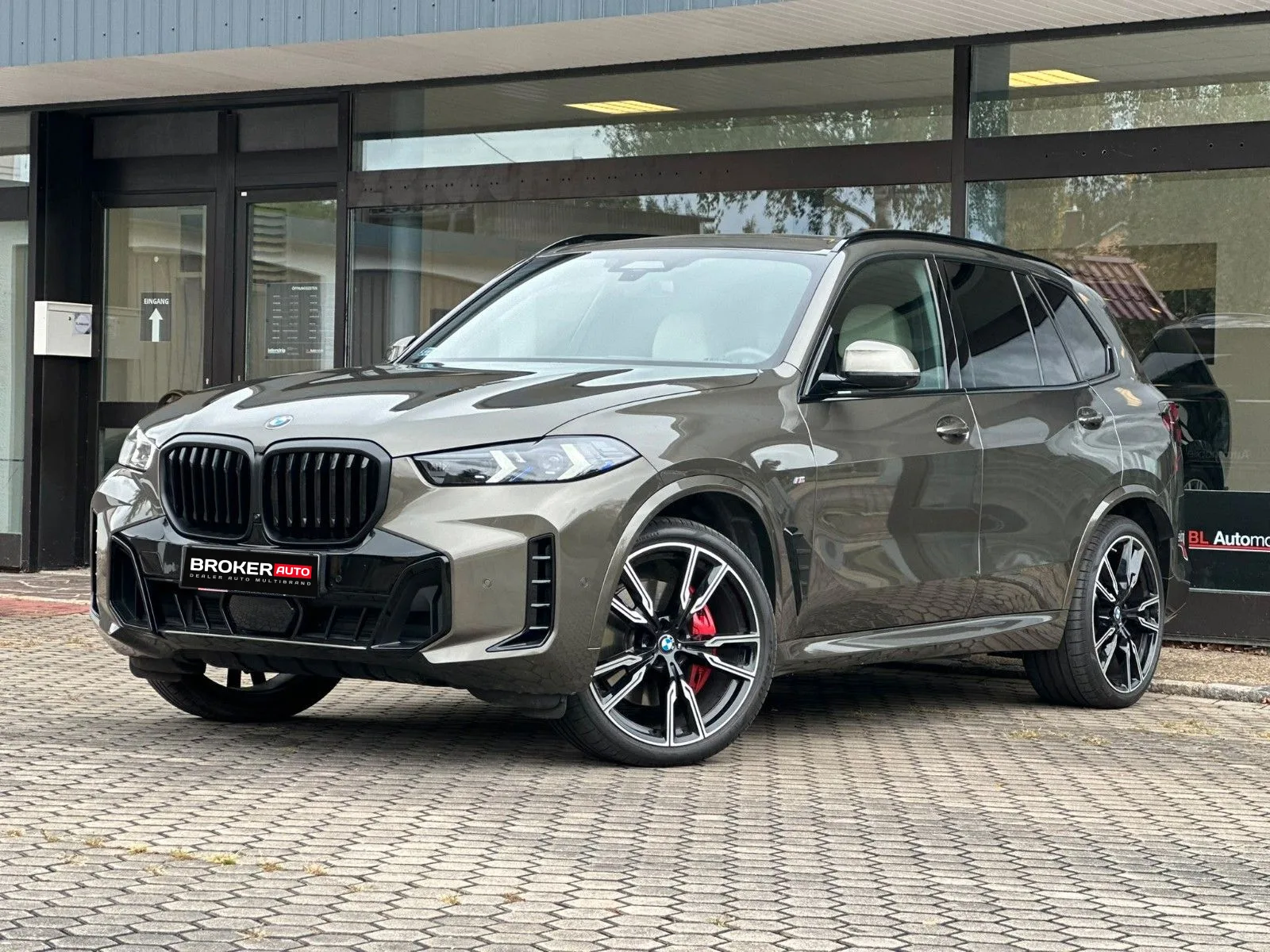 BMW X5 40d M SPORT PRO.LUFTFEDER.PANO.SOFTCL.AHK.22" 2025