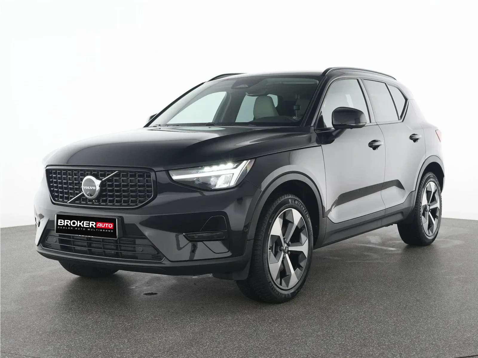 Volvo XC40 B3 Geartronic Plus Dark STHZ*360°ACC*LEDER 2023