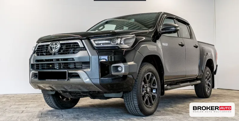 Toyota Hilux 2.8 D4-D Invincible Mild HYBRID 2026