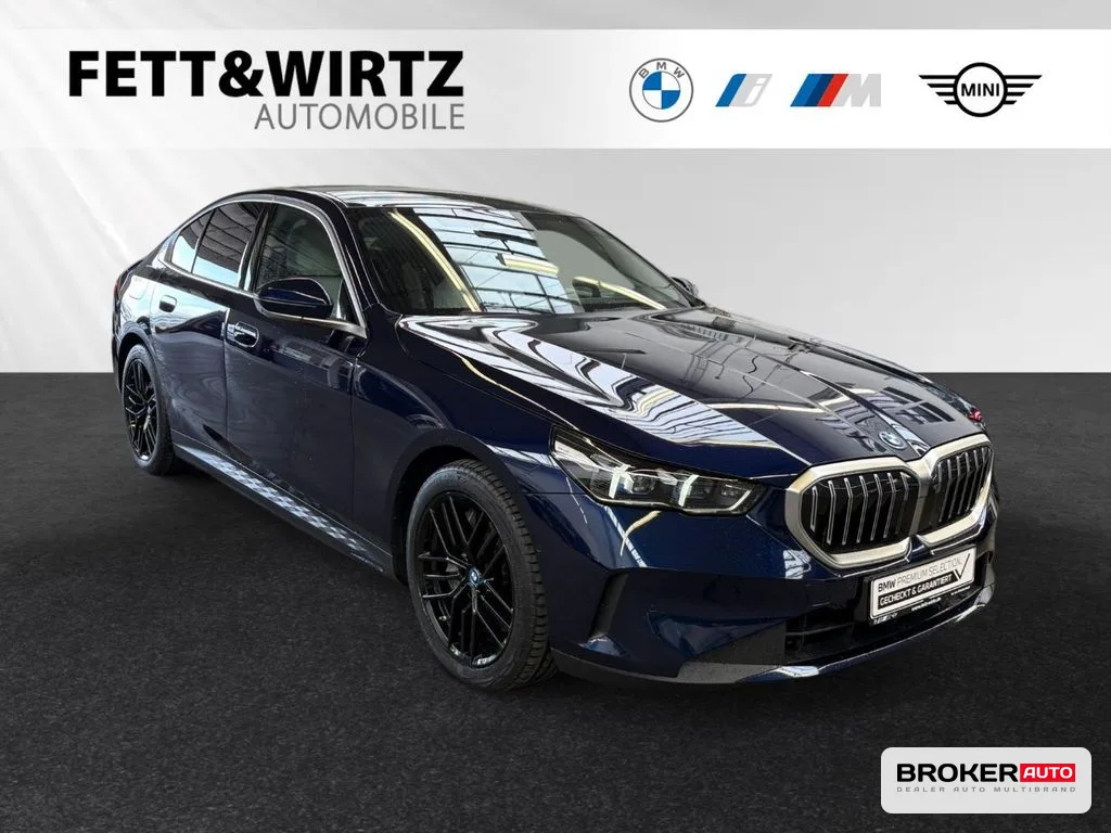 BMW 550 550e 2024
