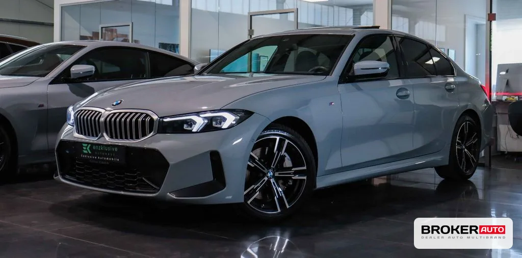 BMW 330 2023