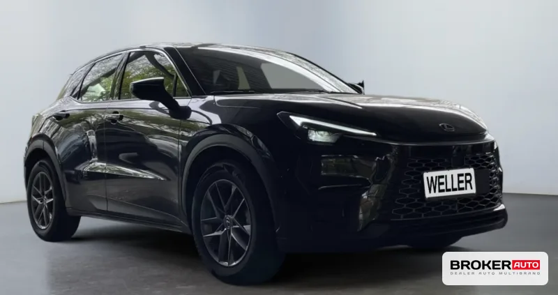 Lexus Seria LX LBX 2025