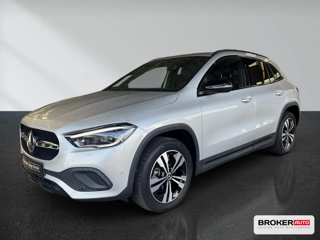 Mercedes-Benz GLA 250 GLA 250e 2021