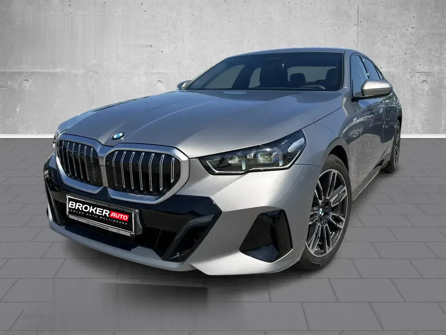 BMW 520 d Lim. M Sport LED HuD 360° ACC Iconic H/K 2025